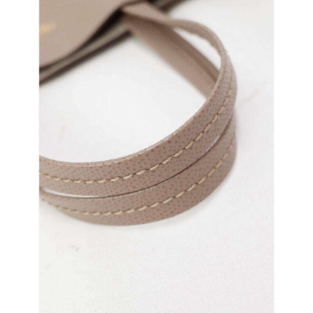 Celine Cabas Vertical Shoulder Bag - Picture 6 of 9